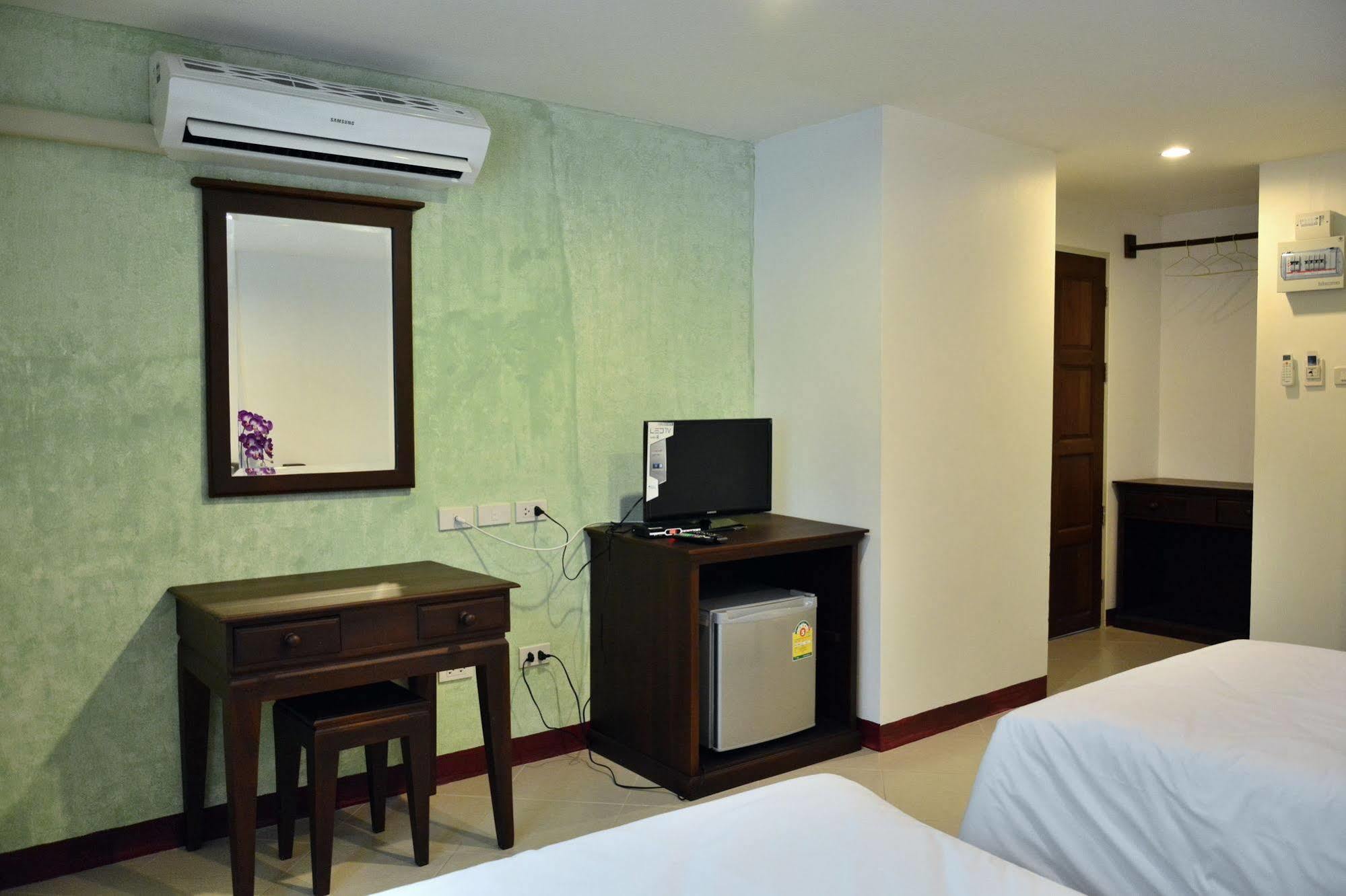 ซีดลิ่ง เฮาส์ Hotel Pattaya ภายนอก รูปภาพ
